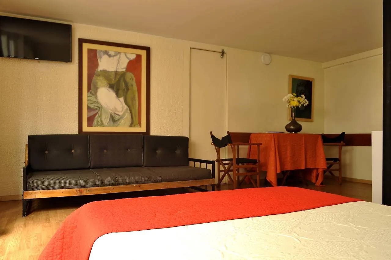 Apartahotel Los Alcazares Bogota 2*,